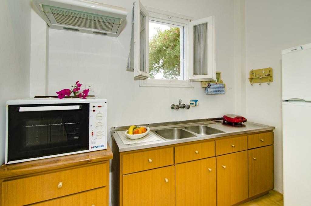 Elena Apartments Pollonia Extérieur photo